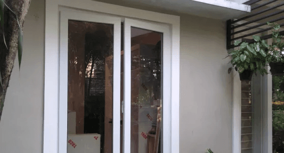 Jendela Swing UPVC 1